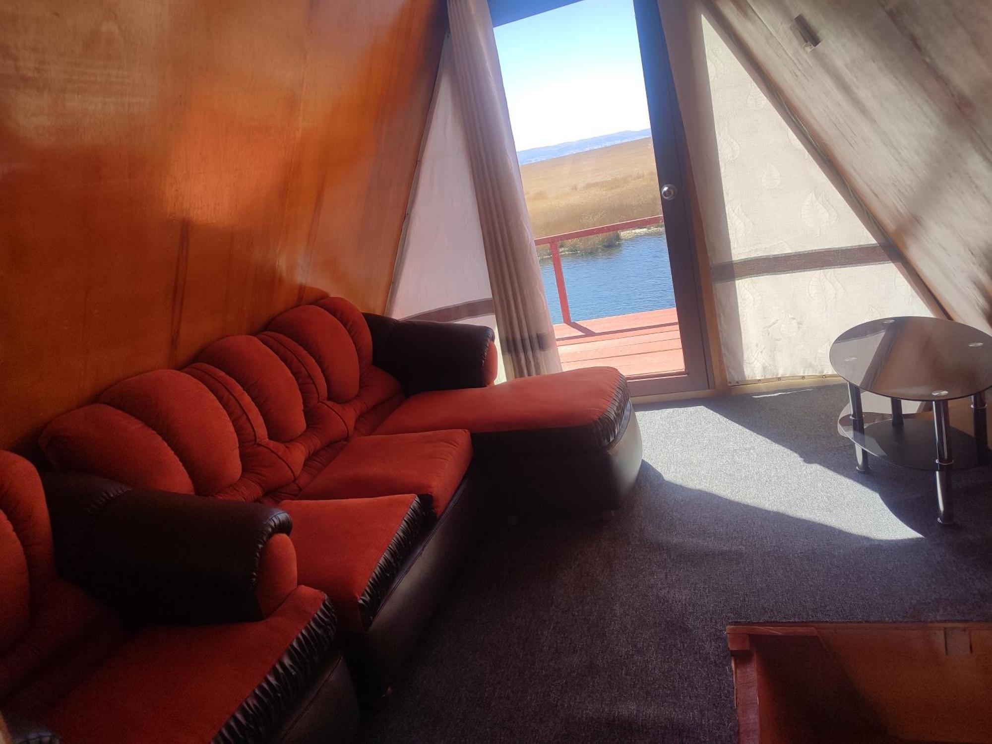 Titicaca Jaltawi * Puno